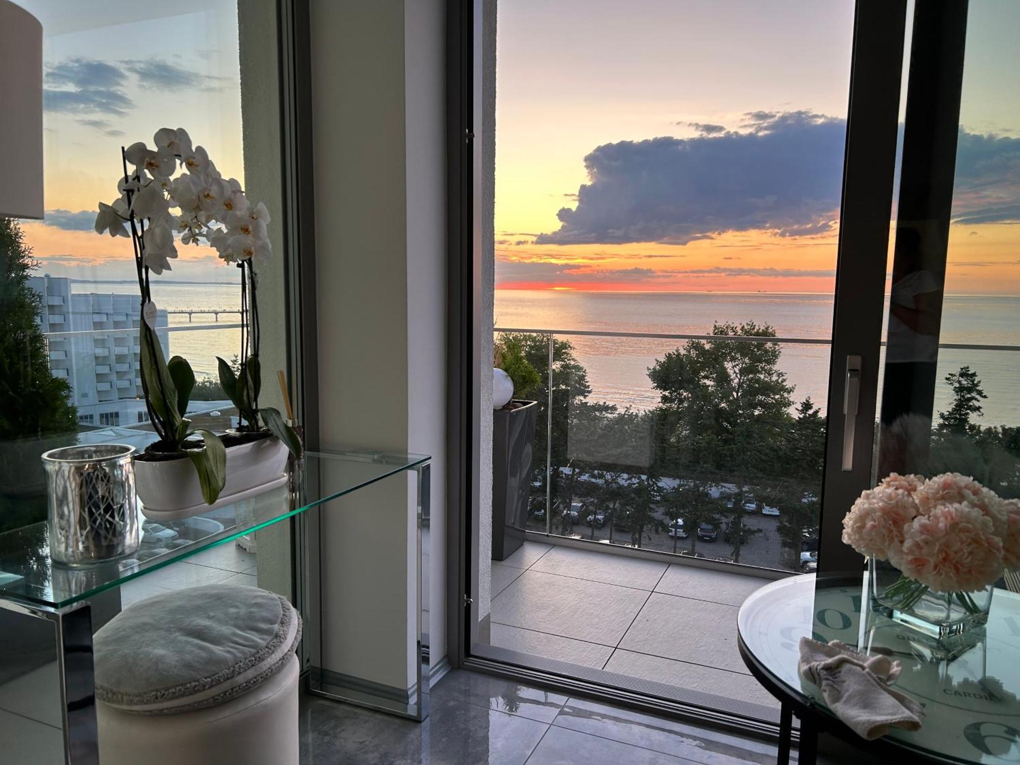 Apartamento Luxe Baltic Sunset Miedzyzdroje Exterior foto